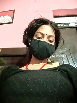 BIG QWEEN NO1 online show from 04-12-26, 12:15