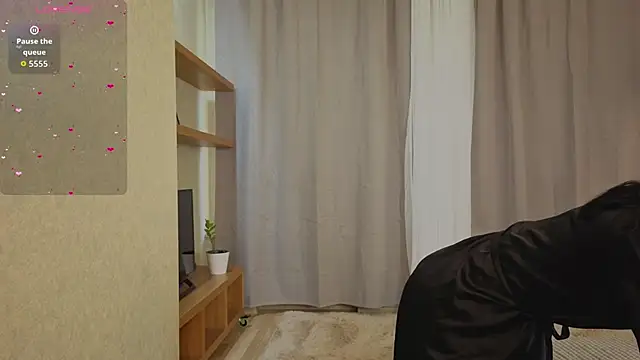 NikkyBee  online show from 03-14-26, 08:53