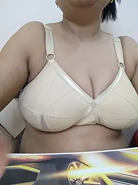 SexybeboX online show from 03-07-26, 05:48