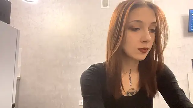 JulissaJoly online show from 02-07-26, 12:09