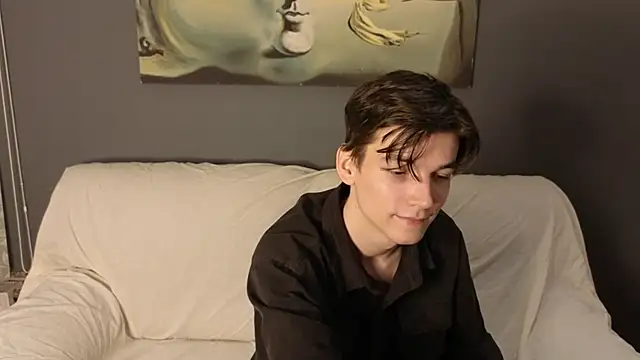 Snapshot of A_LF chatting on 06-18-26, 01:37 A LF online show from 06-18-26, 01:37