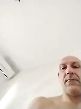 Hardlongbig online show from 02-07-26, 07:45