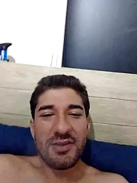 Camilo696903 online show from 06-08-26, 10:54