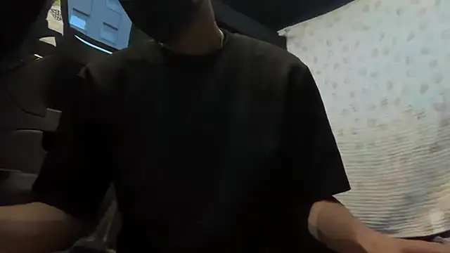 Snapshot of taro_taro45 chatting on 05-26-26, 10:00 taro taro45 online show from 05-26-26, 10:00