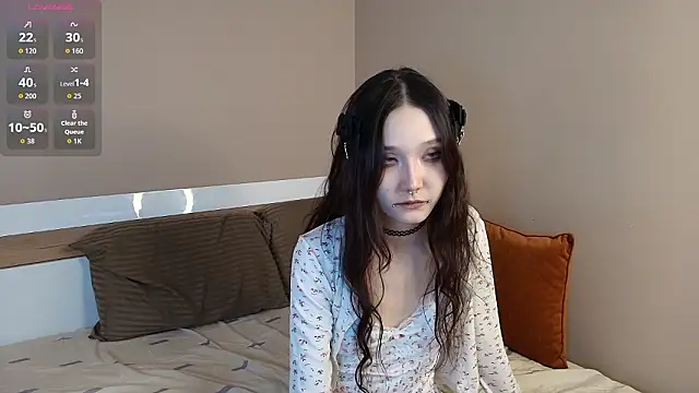 Snapshot of RayReina chatting on 03-04-26, 05:08 RayReina online show from 03-04-26, 05:08