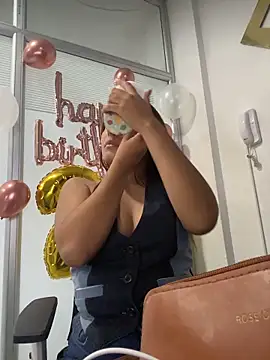 Emily Harpeer online show from 02-16-26, 11:39