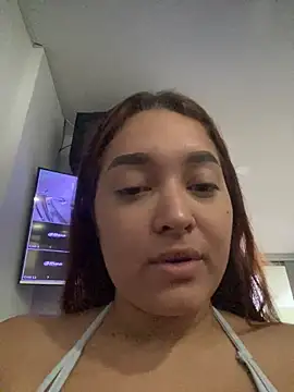 Emily Harpeer online show from 03-04-26, 11:27