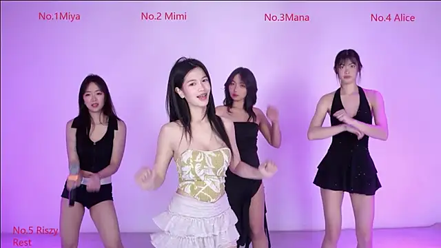 Velvet-girl online show from 02-19-26, 10:22