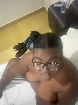 lanegriis1 online show from 04-19-26, 04:34