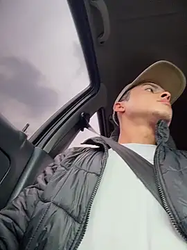 Snapshot of Eros_lee chatting on 03-05-26, 06:15 Eros lee online show from 03-05-26, 06:15