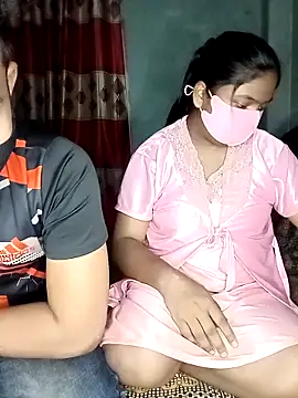 Sexy-pore-789 online show from 02-26-26, 03:55