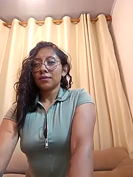 Camila Lopez1 online show from 02-10-26, 02:48