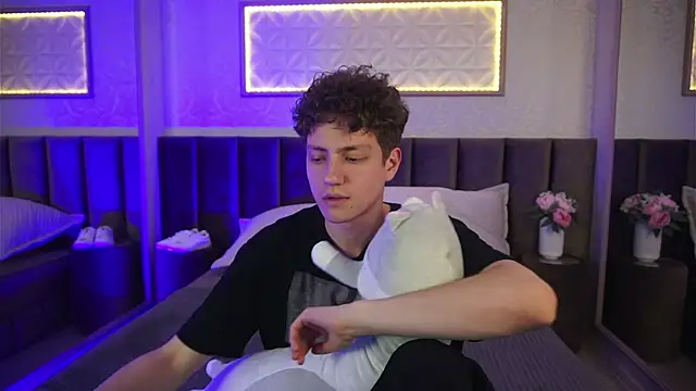 StefanBev online show from 04-16-26, 09:39