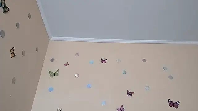 LanitaHemple online show from 06-11-26, 07:17