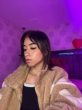 alahia pink online show from 03-06-26, 04:20