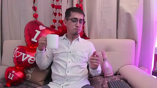 Tommas Jhonson online show from 02-15-26, 03:47