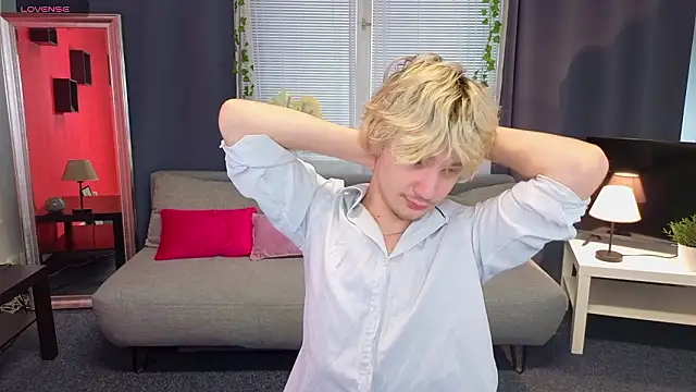 JameMiller online show from 03-11-26, 07:14