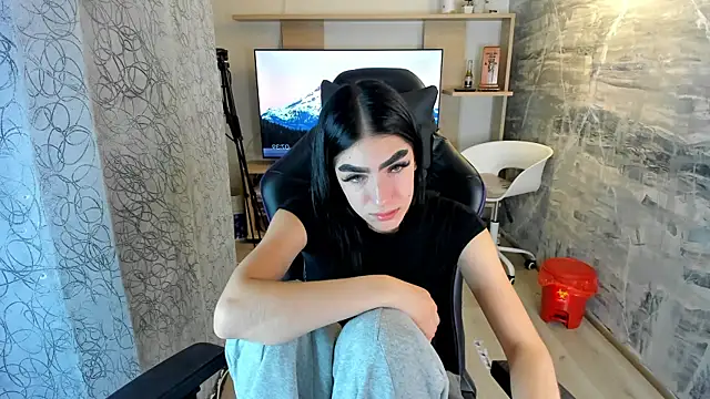 lorraineHunter online show from 04-25-26, 12:41