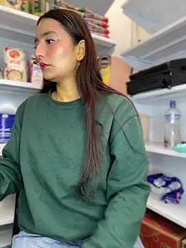 -BabyLuna online show from 04-09-26, 12:32