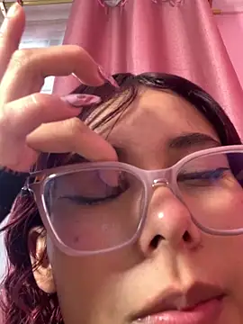 Rylia online show from 04-23-26, 01:02