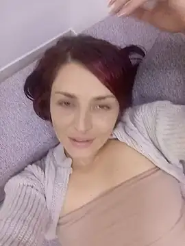 Cataleya marinn online show from 06-17-26, 12:57