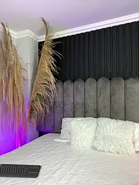 Snapshot of Nanda_vixen_ chatting on 02-12-26, 08:48 Nanda vixen online show from 02-12-26, 08:48