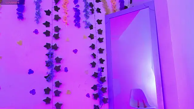 Ariana Castillo   online show from 02-25-26, 01:21