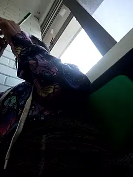 Snapshot of Fit_valkiria chatting on 03-10-26, 12:43 Fit valkiria online show from 03-10-26, 12:43