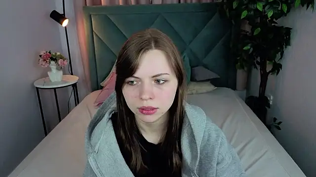 LesleySky online show from 02-28-26, 07:15