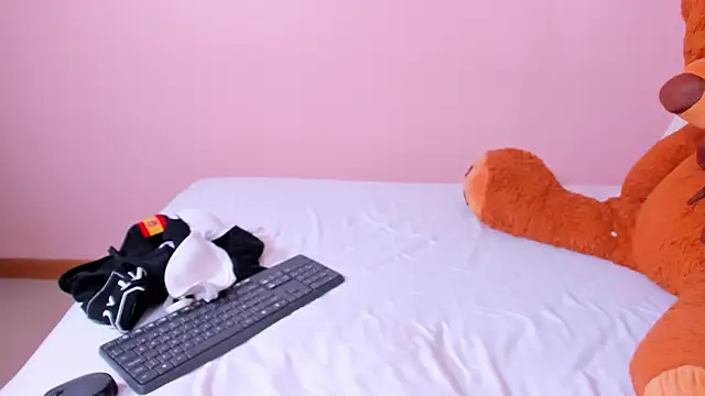 violeta rodriguezz online show from 04-21-26, 05:06