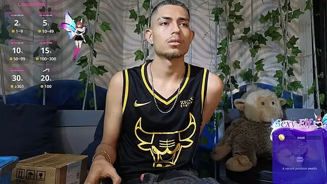 ItsZairen online show from 06-05-26, 04:30