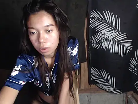 urgirlyflor online show from 04-09-26, 11:37
