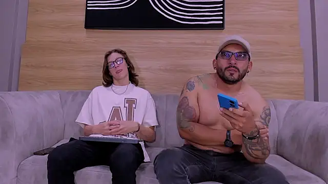 close friends online show from 03-14-26, 02:22