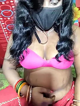 Snapshot of PRIYAGOYAL chatting on 03-08-26, 05:17 PRIYAGOYAL online show from 03-08-26, 05:17