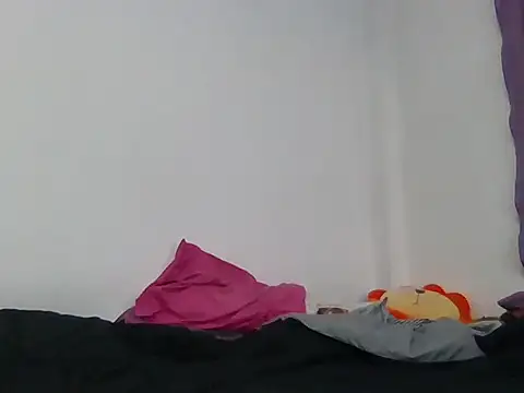 Snapshot of Agusgold22 chatting on 03-05-26, 01:07 Agusgold22 online show from 03-05-26, 01:07