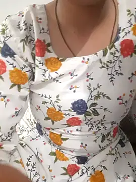 Uma rani online show from 02-23-26, 07:39