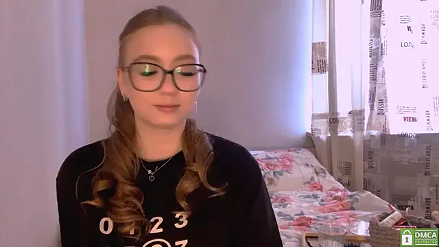 Snapshot of Fayalotyncute chatting on 03-05-26, 01:07 Fayalotyncute online show from 03-05-26, 01:07