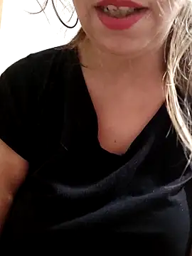 miel02 online show from 03-11-26, 09:48