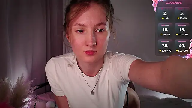 Snapshot of Alika_L_V chatting on 03-04-26, 05:41 Alika L V online show from 03-04-26, 05:41