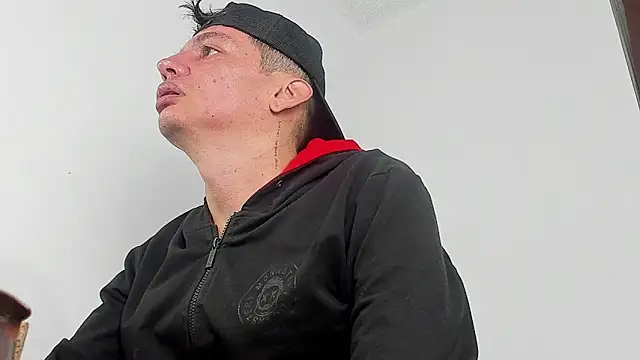 Thommas8a online show from 03-09-26, 03:21