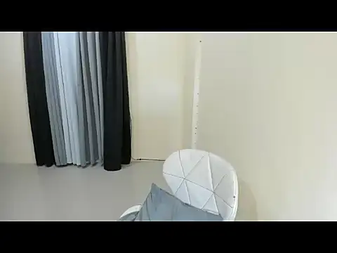 NaughtyAmandaXxx online show from 02-15-26, 08:16