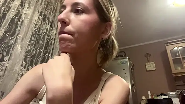 CharmingBlonde online show from 03-08-26, 08:45