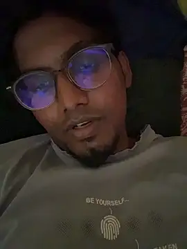 chennai sexyboy online show from 03-12-26, 09:37