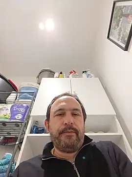 Luluberlu04 online show from 05-13-26, 03:48