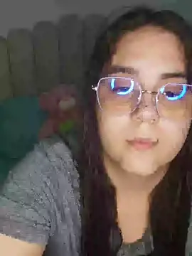 its lauu  online show from 04-30-26, 05:36