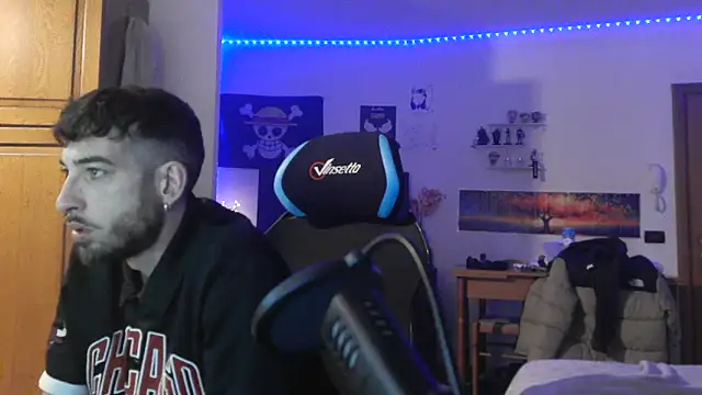 Snapshot of maestroboris95 chatting on 03-10-26, 09:20 maestroboris95 online show from 03-10-26, 09:20