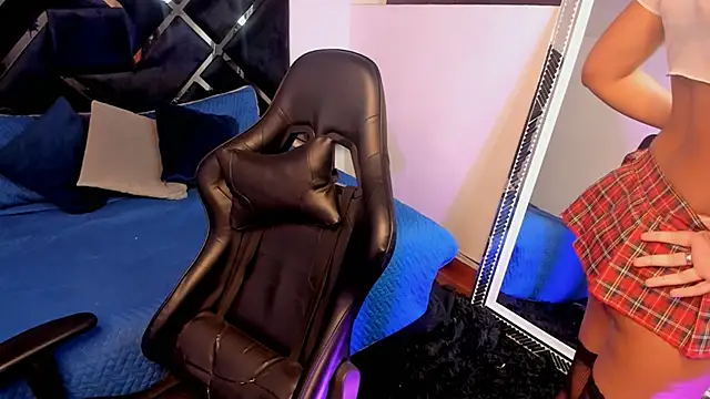 LizzyCooperjs online show from 02-17-26, 12:07