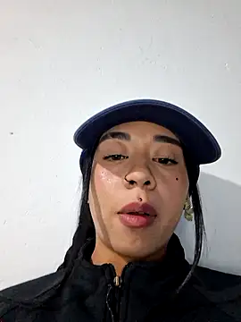 Snapshot of Zafira_glow chatting on 03-05-26, 09:22 Zafira glow online show from 03-05-26, 09:22