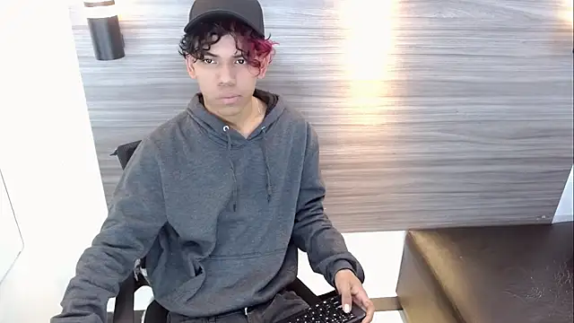 DaviidBuckx  online show from 04-23-26, 02:24