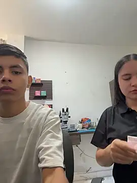 two cam latin online show from 04-22-26, 03:57